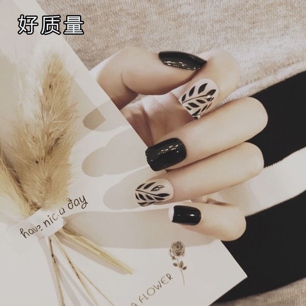 

saffly 24pcs/box leaf printing gel nail tips short black pure color false nails square head faux ongles false nail, Red;gold