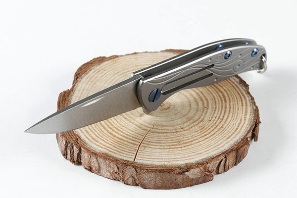 Promozione Mini piccolo coltello pieghevole Coltello portachiavi D2 Stone Wash Blade TC4 Manico in titanio Coltelli tascabili EDC da esterno Regalo di Natale