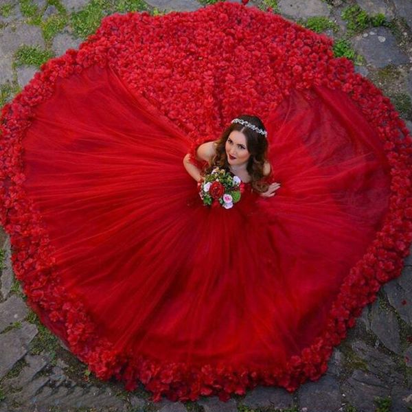 

2019 dark red puffy tulle ball gown wedding dresses off the shoulder 3d handmade flowers lace-up back bridal gowns sweep train, White