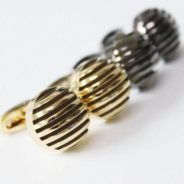 

wholesale cufflinks famous brand cuff links for wedding groom gift sleeve buttons mb cufflinks for men, Silver