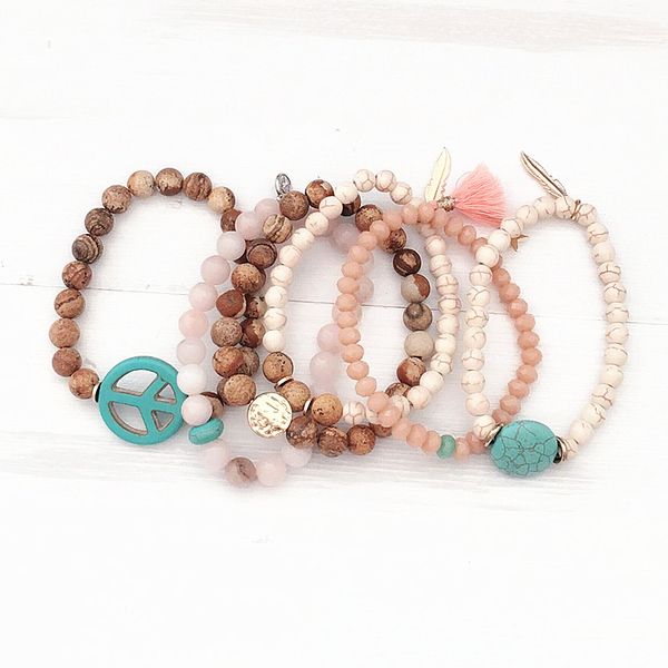 

dongmu jewellery 2017 new bohemian crystal ladies bracelet fashion charm wooden beads bracelet christmas gifts, Black