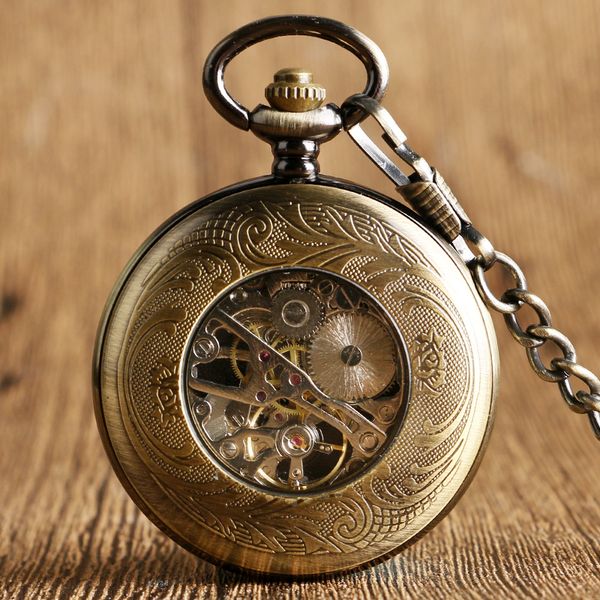 

classic shield mechanical pocket watch bronze pendant necklace dial skeleton pocket watch gift for men roman, Slivery;golden