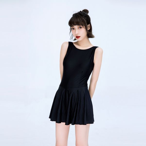 

кђпалник женка гѬђд обѬа конеѬваивнй живо оваваи онкий еѬнй, White;black