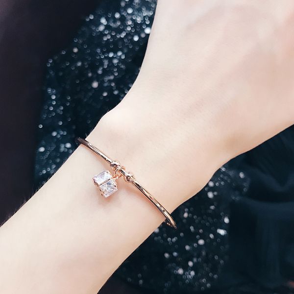 

new fashion women bangle austrian crystal & rhinestone round pendant charms bangles & bracelets for women romantic gifts, Black