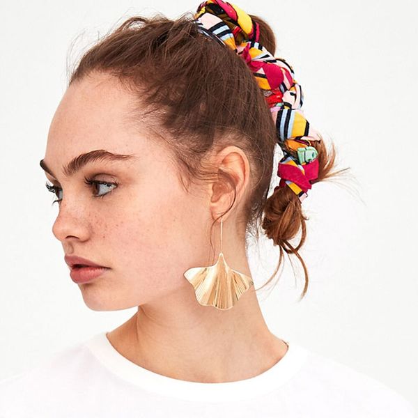 

bohemian exaggerated big ginkgo leaf dangle earrings for women gold wave leaf earring metal alloy charming wild party jewelry, Silver