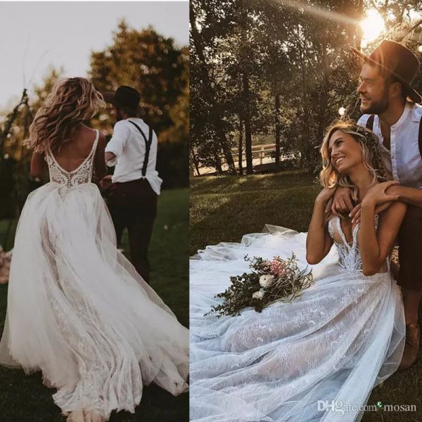 2019 Romantik Tam Dantel Bohemian Gelinlik Sheer Mesh En Aplike Backless Sweep Tren Düğün Gelin Önlükler