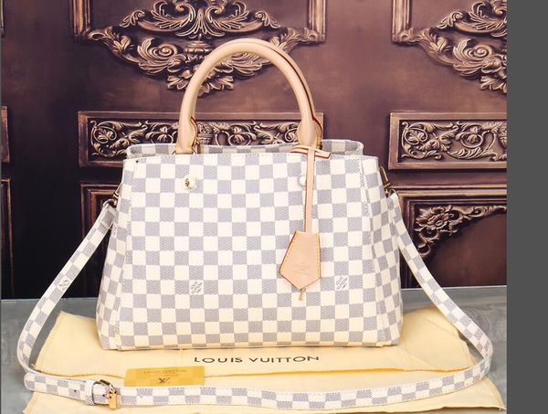 

Totes jwn0140793