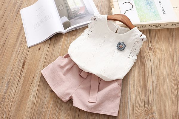 

sweet kids girls lace cotton and shorts 2pcs sets candy pink yellow and green color fashion summer clothing, White