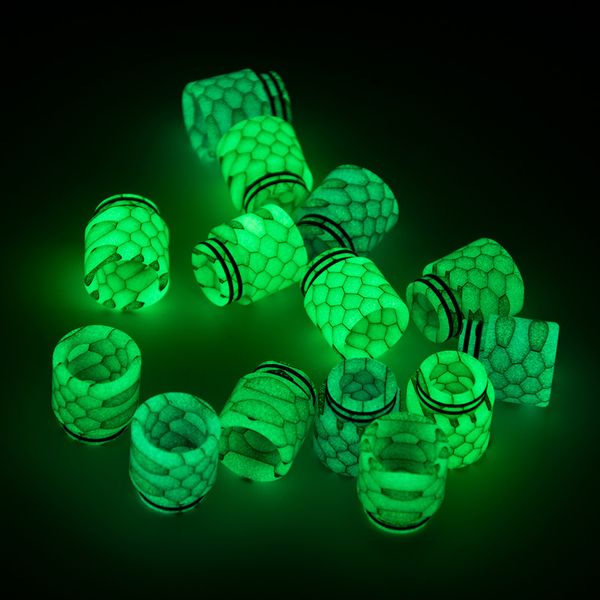 

Luminous 810 Drip Tip Honeycomb Resin Wide Bore Drip Tip Cobra Snakeskin Mouthpiece Fit TFV8 TFV12 Prince with Acrylic packaging