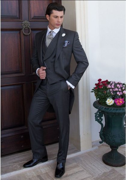 Nuovo marchio grigio scuro frac smoking dello sposo stile mattina uomini abiti da sposa uomini eccellenti formale vestito da ballo di fine anno (giacca + pantaloni + cravatta + gilet) 945