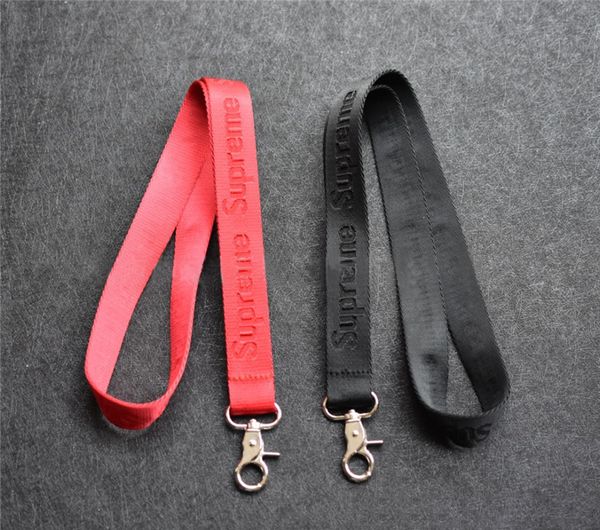 

Correias e penduricalhos para celular wholeglobal