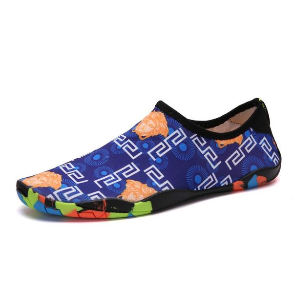 

sneakers Beach creek Shoes Outdoor female Swimming Water Shoes Adult Couple size 35-46 Flat Soft Breathable Seaside Men women Wading shoes