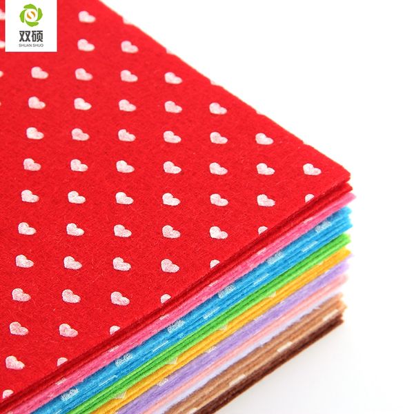 

print heart polyester felt fabric cloth diy handmade sewing home decor material thickness 1mm mix colors 15x15cm 10pcs/lot, Black;white