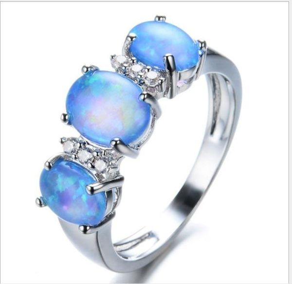 

white white three diamond ring, Silver