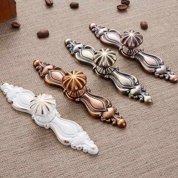 2020 Wholesale Variety Style Bronce Coffee Door Drawer Cabinet