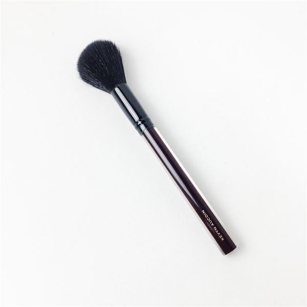 

Ailinmi KA-SERIES The blush Brush - Luxuriously Soft Goat Hair Blush/Powder Brush - Beauty Makeup Brush Blender Tool