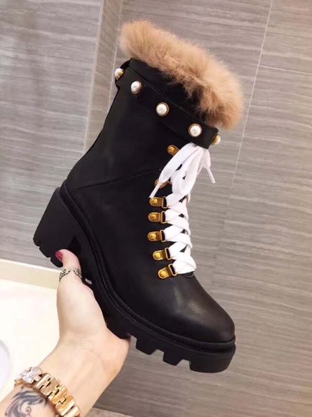 

Botas yizhihan544280415