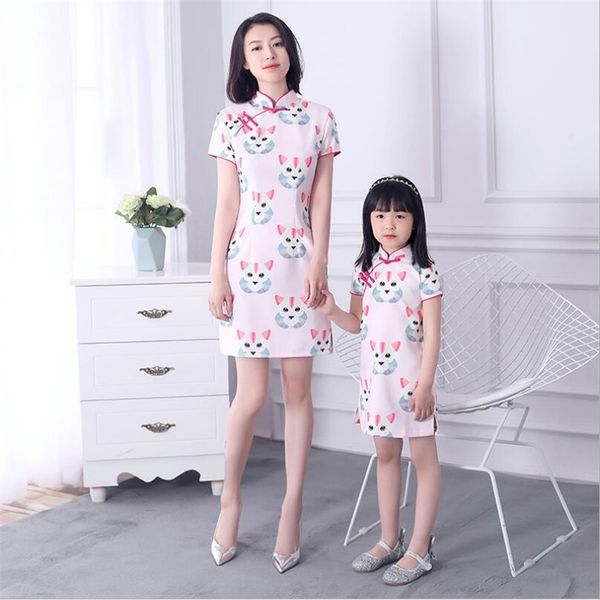 

2018 cute kids chinese clothing traditional cheongsam dress for girls cat print mother and daughter qipao dress, Red