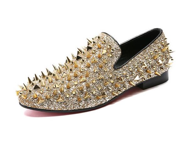 Goldene Glitzerschuhe Männer Modespieße Moccasins rutschen auf Schuhe Größen große Picks Nietmeucasins Männer Schuhe flache Loafer Größe 38-46