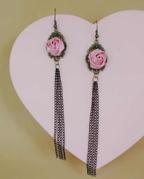 

new bohemian pink rose fashionable earrings with vintage fringe and long earrings are chic and elegant, Silver