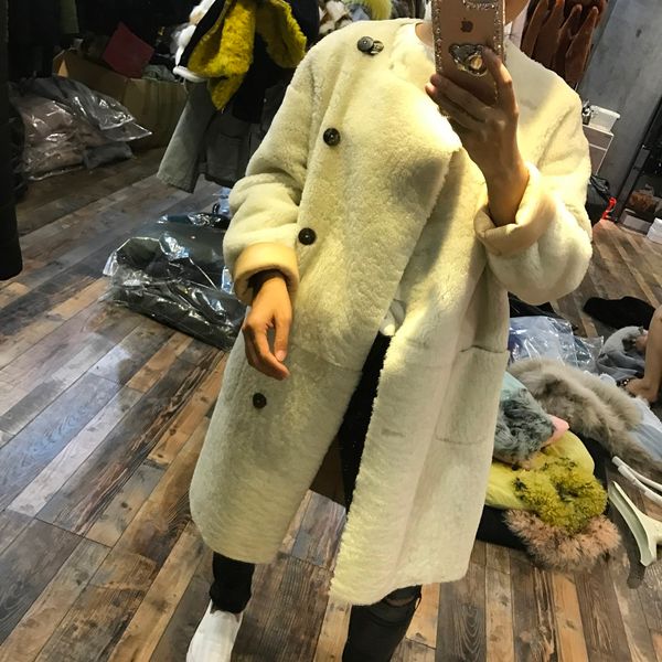 

lady suede lamb fur coat shearling coat, Black