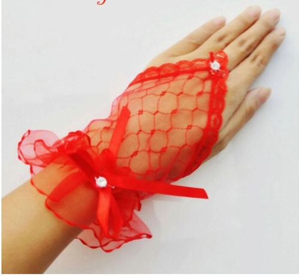 Бесплатная доставка красный / черный / белый кружева свадебные перчатки без пальцев свадебные перчатки красивые перчатки дешевые свадебные аксессуары для невесты
