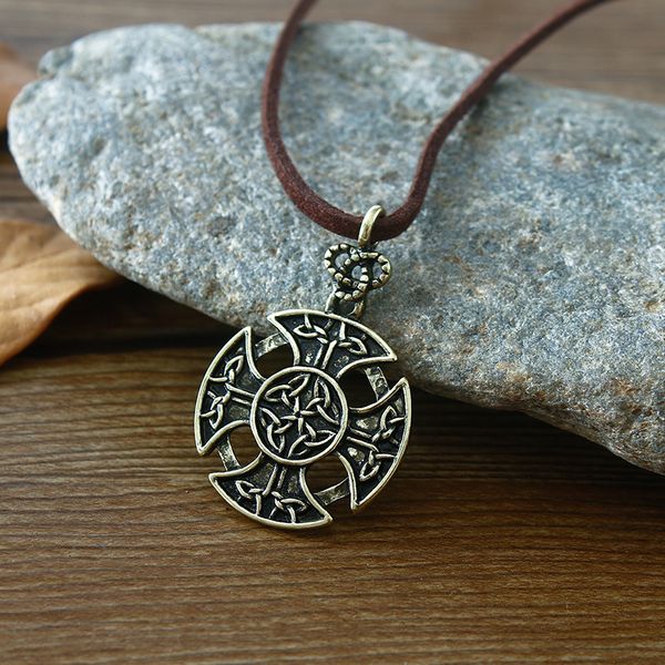 

new fine jewelry small slavic pendant for necklace new slavic pendant viking drayon, Black