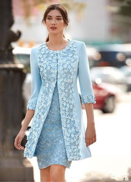 

2018 Новое светло-голубое платье для матери невесты с пиджаком Оболочка длиной до колен Свадебное платье для гостей Арабское короткое платье Вечерняя одежда