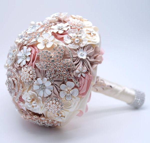 

eternal angel, european and american diamond bride holding flower wedding articles