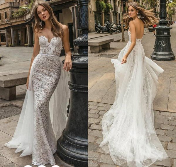 

2019 muse берты русалка свадебные платья sheer v шеи nude тюль backless pearl пояс-бич свадебное платье поезд стреловидности страна свадебны, White