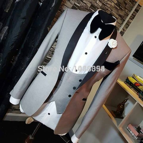 

2018 shawl lapel classic groom slim fit men suits light grey custom prom groomsmen men wedding tuxedos ( jacket+pants+vest+bow, White;black