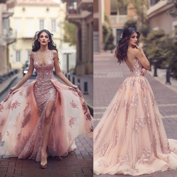 

Saudi Arabic Overskirt Mermaid Evening Dresses 2018 New Design Blush Sheer Backless V Neck Appliques with Capes Long Prom Party Split Gowns