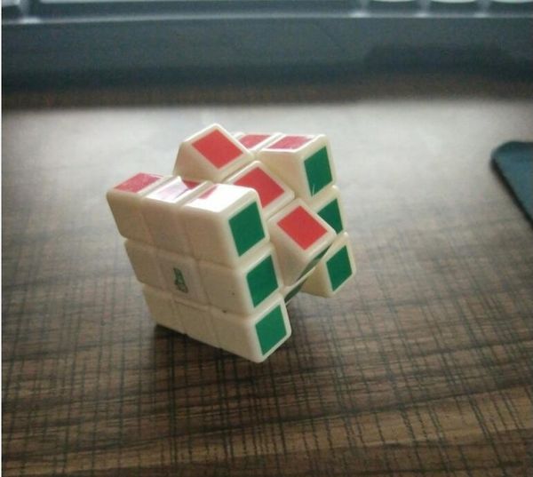

magic cube 3x3x3cm mini professional fast rotation magic cube puzzle magic game magic square learning education game cube gift toys