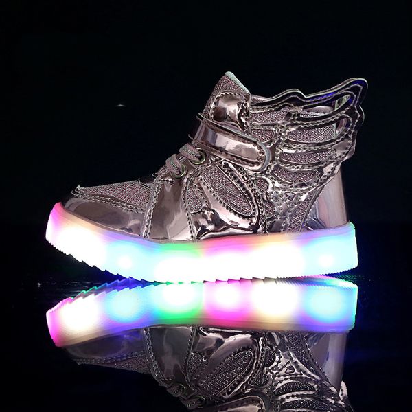 Großhandel Neue Süße Kinderschuhe LED Licht Schuhe Kinder Sneaker Schuhe Licht Flügel USB Bunt Leuchtend Lässig Jungen Und Mädchen Leuchtende Großhandel Neue Süße Kinderschuhe LED Licht Schuhe Kinder Sneaker Schuhe Licht Flügel USB Bunt Leuchtend Lässig Jungen Und Mädchen Leuchtende