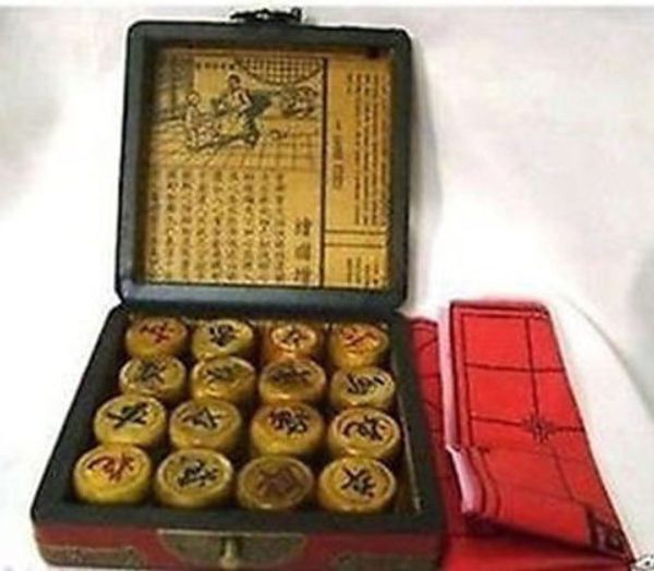 

Оптовая дешевые XIANGQI (китайские шахматы) большой твердый акрил