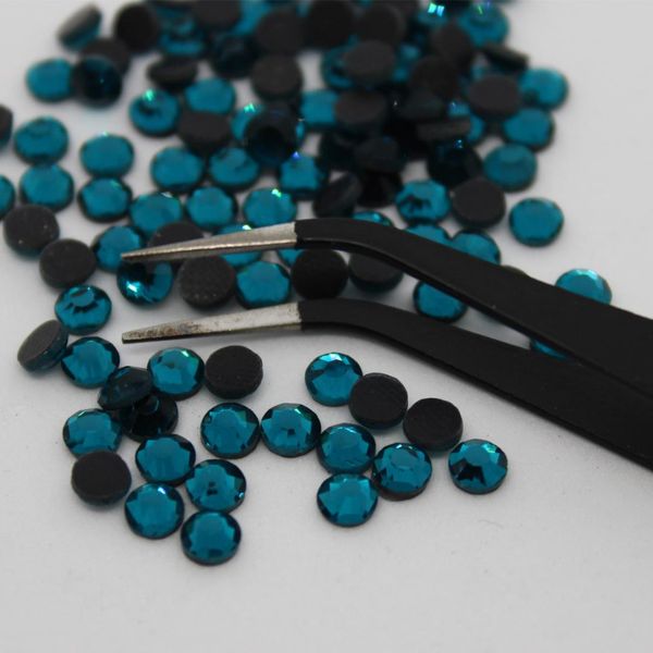 

blue zircon ss6-ss10 machine glass material dmc ix rhinestones flatback glass for clothing decoration, Silver;gold