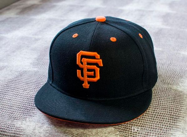 

Гиганты СФ письмо Вышивка бейсболка Мужчины Женщины Snapback шапки дышащая сетка хип