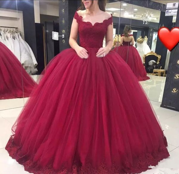 

2018 vestido de 15 anos 2018 burgundy sweet 16 dresses v neck lace applique tulle ball gown quinceanera dress prom evening pageant q29, Blue;red
