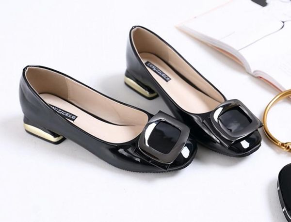 

send 2018 spring new style korean version coarse heel low heel shallow mouth round head small size and big size women's single sho, Black