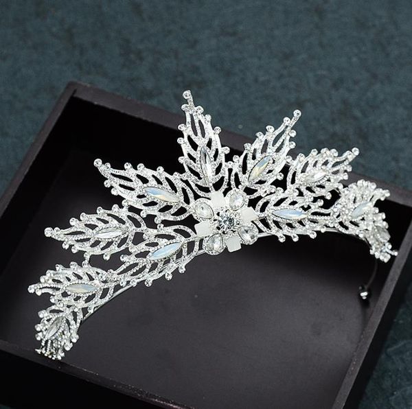 

bridal ornaments, leaves, flowers, crowns, crown fairs, headwear, wedding dress accessories, Silver