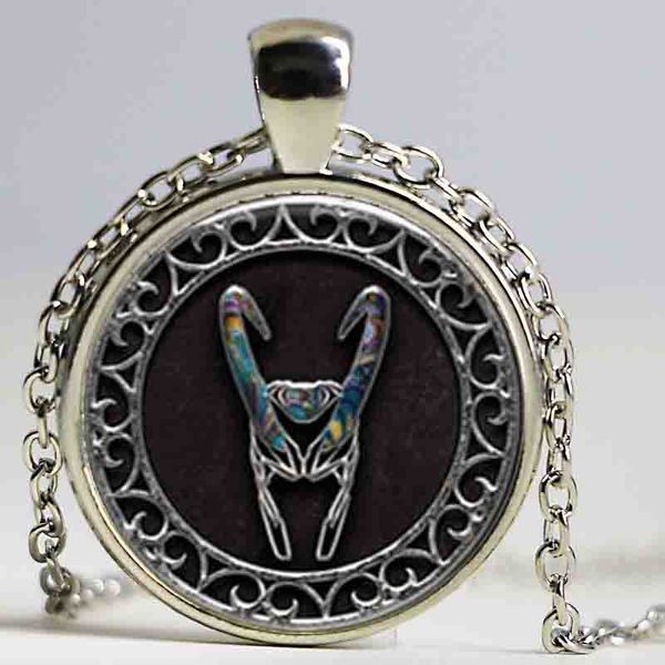 

Colares com Pingente autumngirl