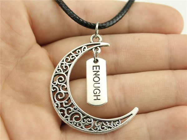

wysiwyg 5 pieces leather chain necklaces pendants choker collar pendant necklace women enough tag 21x8mm n6-b11573-b11784, Golden;silver
