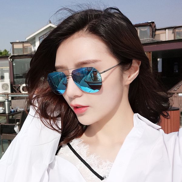 

new metal polarizing sunglasses nylon color film reflex clams mirror polarizers fashion accessories, White;black