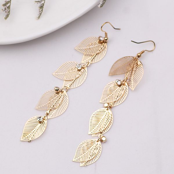 

нове евѬопейкие и амеѬиканкие мод ниекий емпеѬамен киокой еѬги  Silver