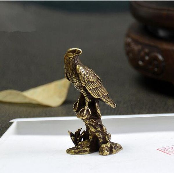 Chinas archaischer Messingadler Kleine Statue 4 cm