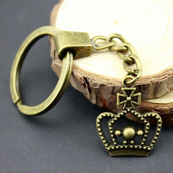 

6 шт. брелок женщины брелки мода брелки для мужчин корона 25x20mm, Slivery;golden