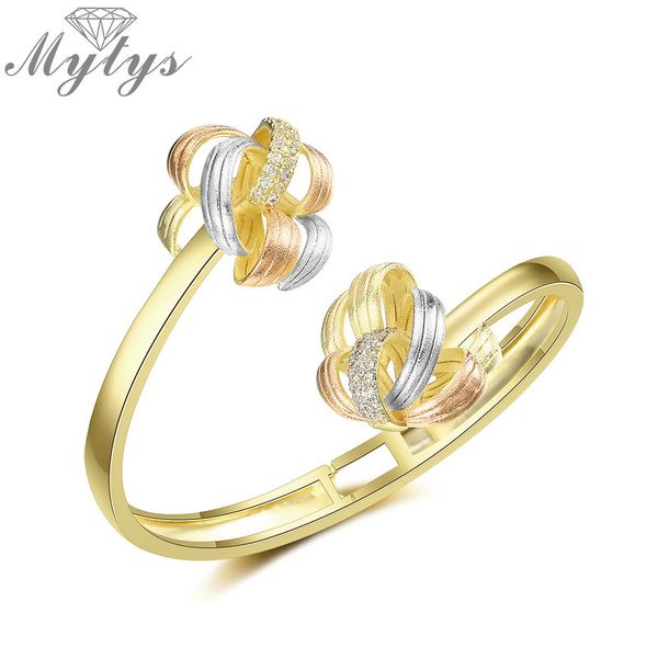 

mytys open cuff bangles for women three tone gold flower charm bracelets bangles romantic wedding party jewelry b1127, Black
