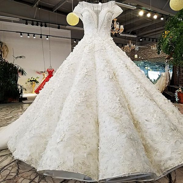 

2019 Ѭоконе екие вадебне пла иллзи глђбокий v еи окѬ замонђ кв, White