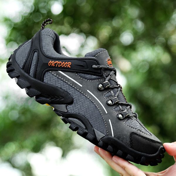 

2018 fashion breathable men hiking shoes for outdoor sport climbing mountain shoes grey black mesh soft athletics hunting boots