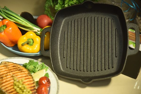 

frying pan grill cast iron vetta thermos knife silicone mold mug plate diamond embroidery pots pans set cooking tools 808-004